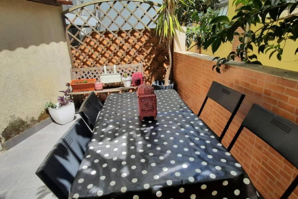 Charming Sunny Terrace / One Bedroom Apartment 리스본 외부 사진